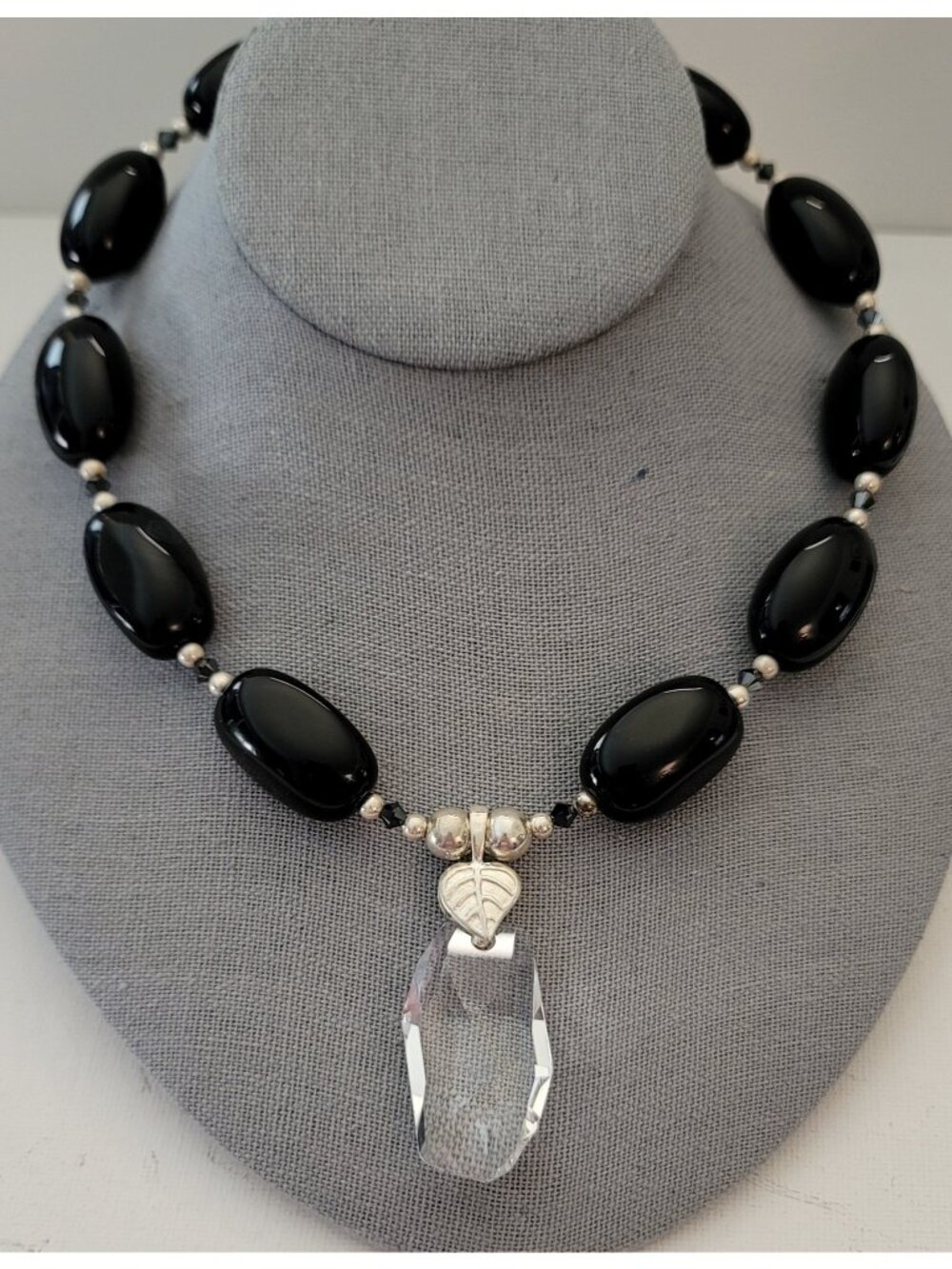 Sterling Silver Black Onyx Clear Geometrical Crystal Pendant Necklace E872